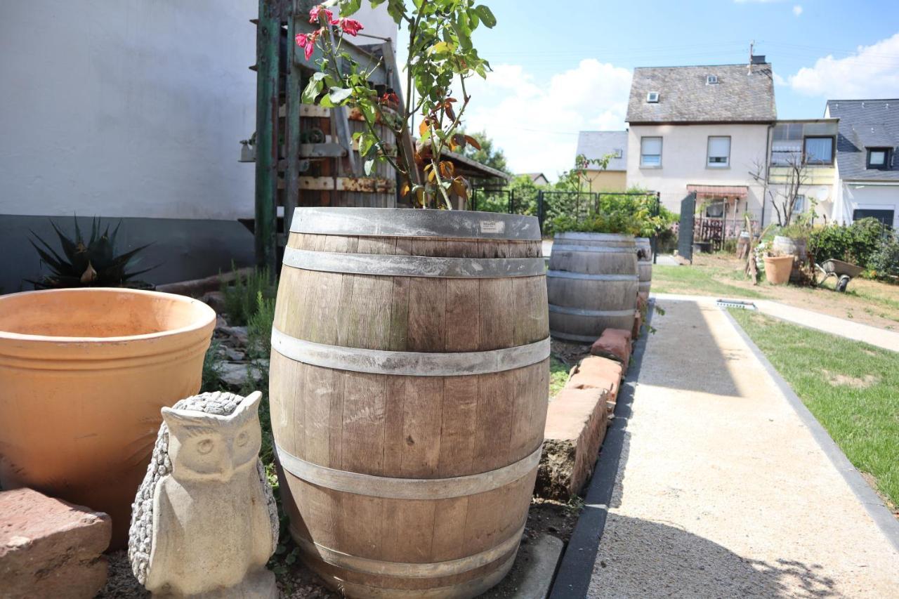 ベルンカステル・クース Winzerhaus Wehlener Sonnenuhrヴィラ エクステリア 写真