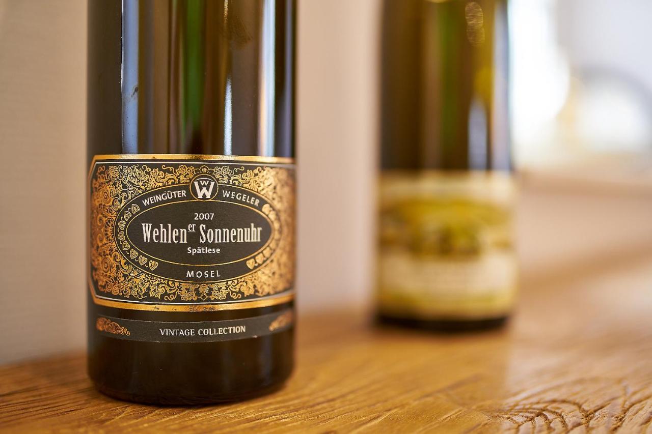 ベルンカステル・クース Winzerhaus Wehlener Sonnenuhrヴィラ エクステリア 写真